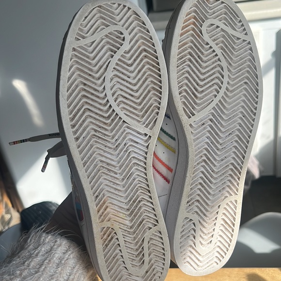 Limited Addition Adidas Hard Shell Love Unites - Picture 9 of 9